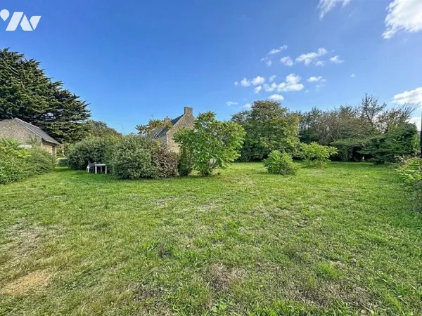 Terrain 552 m²