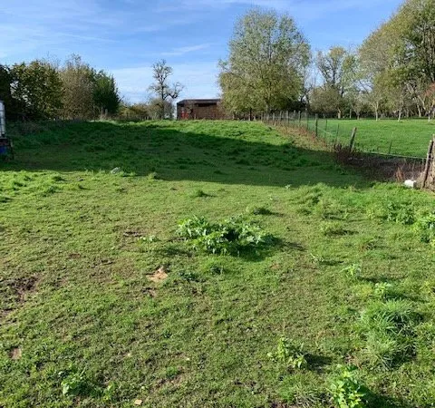 TERRAIN CONSTRUCTIBLE DE 1840 M2