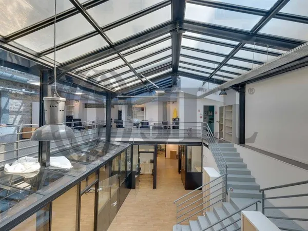 Bureaux 435 m²