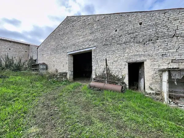 Bien agricole et foncier Vente Massac 35000€