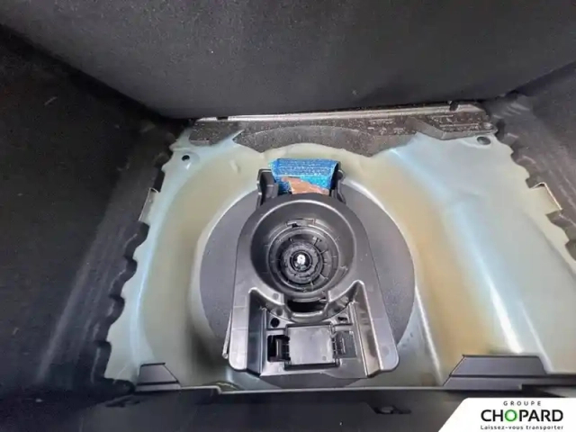 Peugeot 208 hybrid 110 e-dcs6 — photo 56