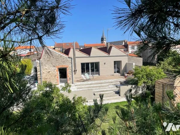 Maison 5 pièces 148 m²