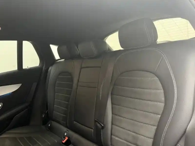 Mercedes Eqc 400 4matic amg line — photo 20