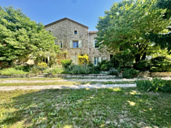 Mas provençal 356 m2