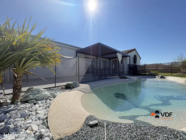 Propriété 5 pièces 135 m²