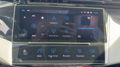 Peugeot 308 1.2 Puretech 130 EAT8 - Allure Pack – 2023 – 53452 km – Essence – Boîte Automatique — photo 27