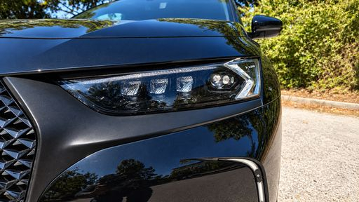 DS DS7 Crossback 1.6 THP 225  Hybride e-EAT8 - Performance Line + – 2021 – 47496 km – Hybride rechargeable – Boîte Automatique — photo 23