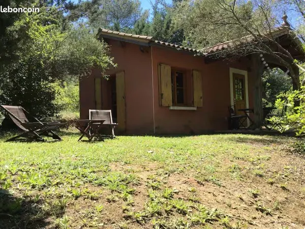Loue petite maison studio indépendante