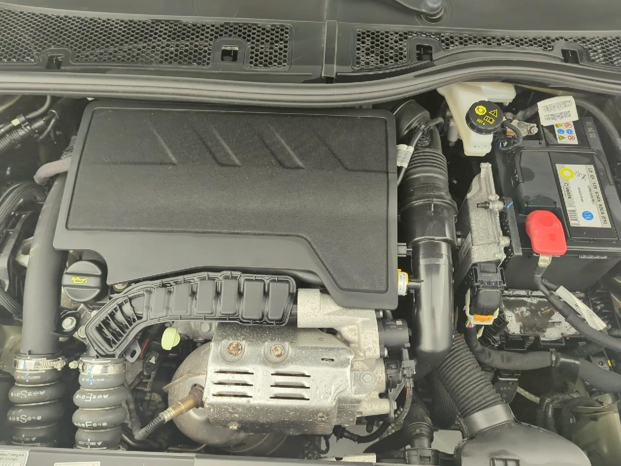 Peugeot 208 puretech 100 s&s bvm6 active — photo 16
