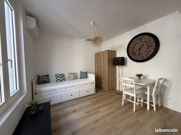 Studio 1 pièce 18 m²