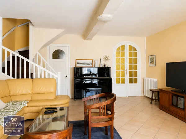 Maison Vente Coutras 5p 139m² 245000€