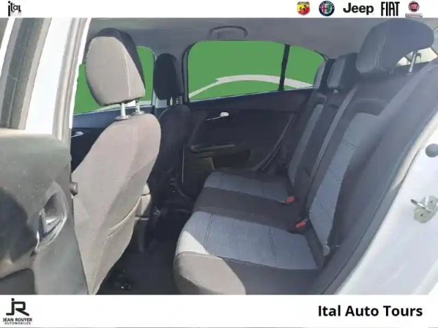 Fiat Tipo cross 1.6 multijet 130ch s/s plus my22 — photo 25