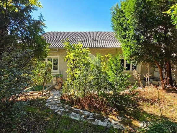 Maison 5 pièces 142 m²