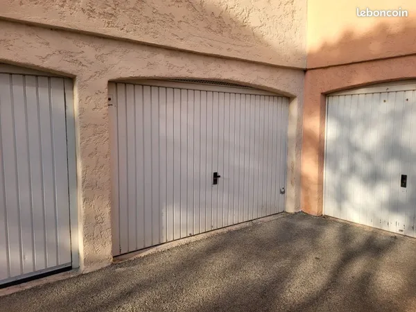 Garage double