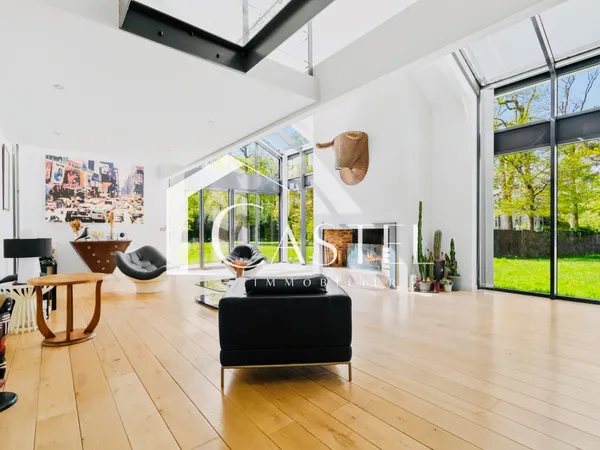 Maison d'architecte 295 m2 8 pièces 4 chambres Terra