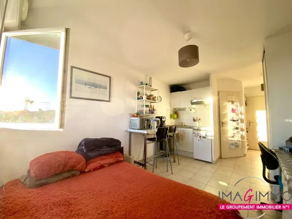 Studio 1 pièce 20 m²