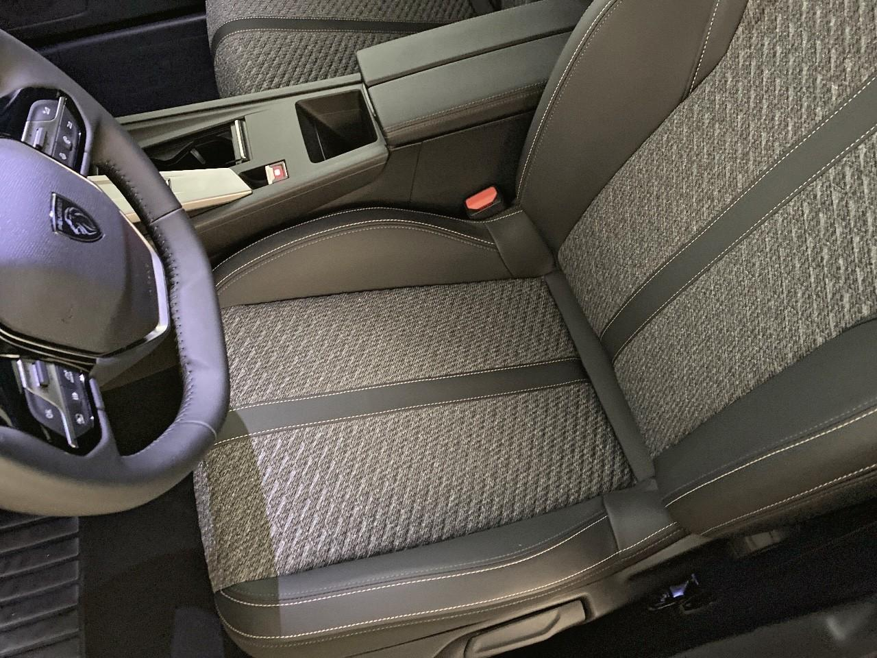 Peugeot 308 sw bluehdi 130ch s&s eat8 allure — photo 9