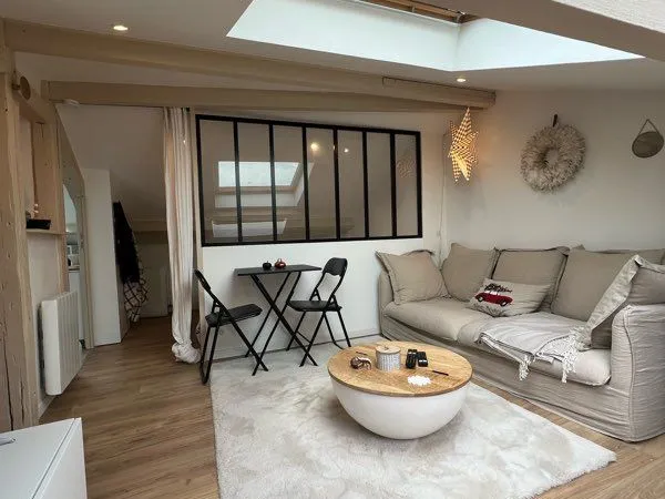 Studio meublé
