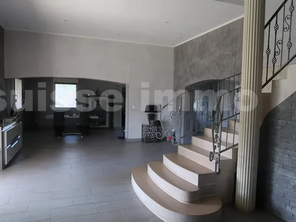 Maison - 5 pièce(s) - 160 m2