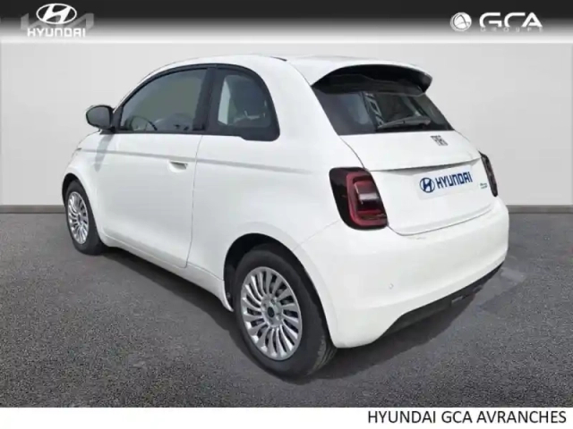 Fiat 500 e 95ch action plus — photo 2