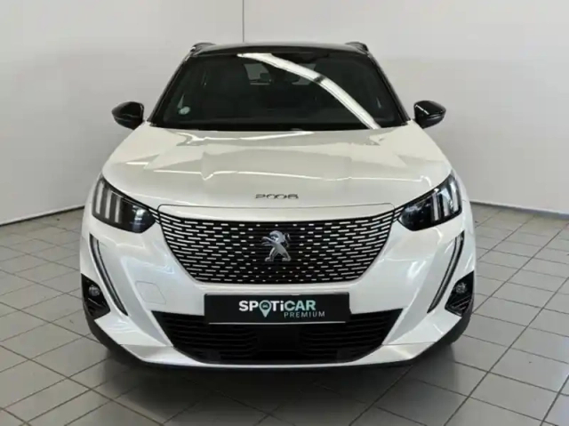 Peugeot 2008 e- 136ch gt pack — photo 2