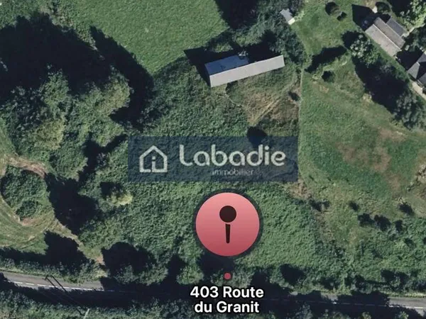 Terrain 65 m²