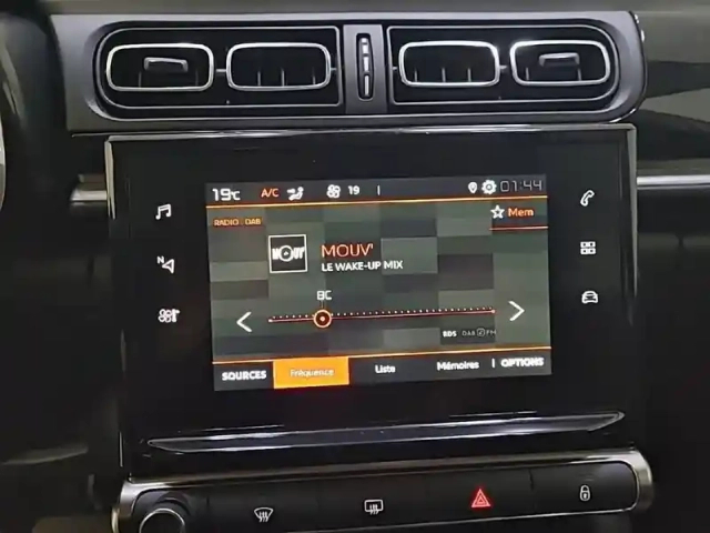 Citroën C3 puretech 110 s&amp;s eat6 — photo 19