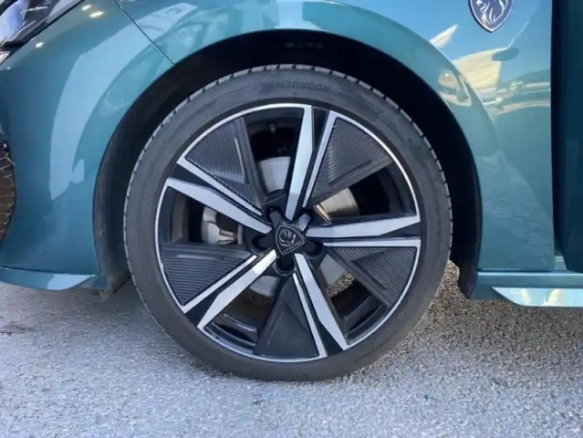Peugeot 308 iii puretech 130 s&amp;s eat 8 gt — photo 22