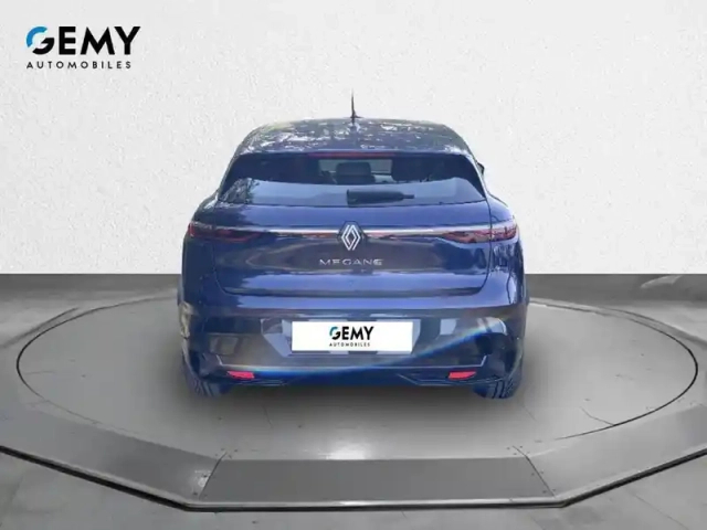 Renault Megane e-tech ev60 220 ch optimum charge — photo 5