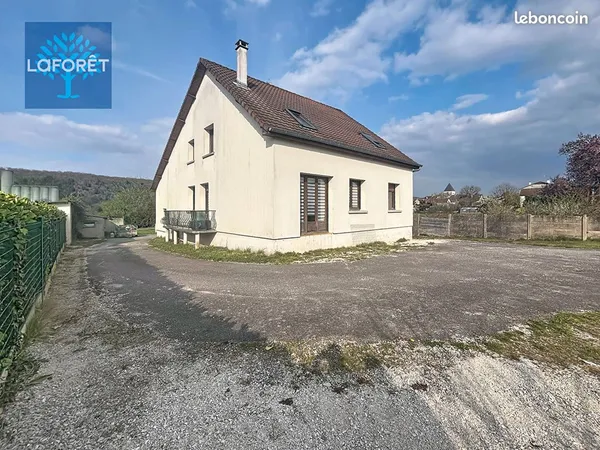 Propriété 7 pièces 167 m²