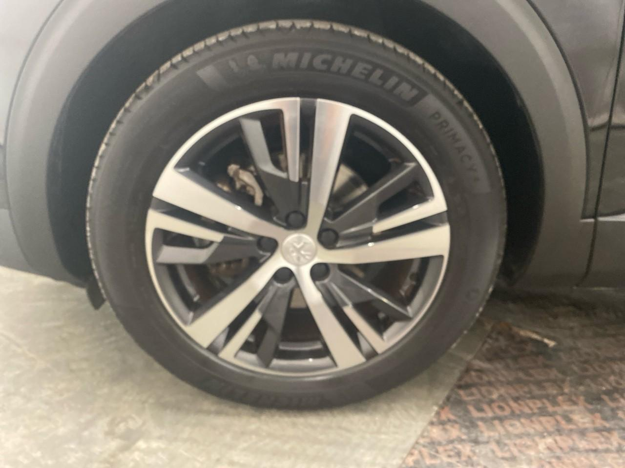 Peugeot 3008 puretech 130ch s&s eat8 roadtrip — photo 16