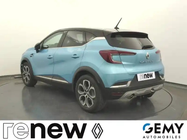 Renault Captur tce 160 edc - 21 — photo 23