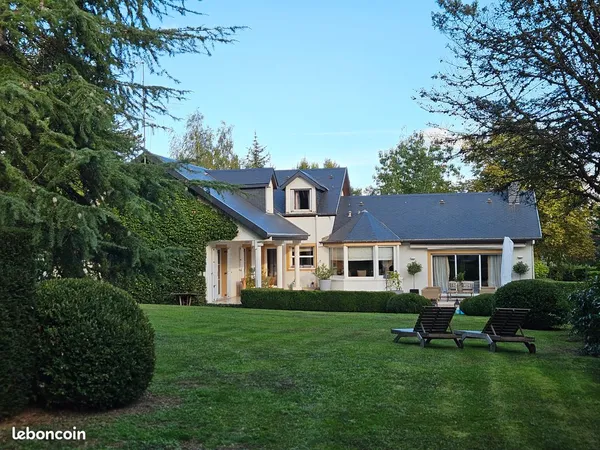 Villa d'architecte à THIONVILLE GUENTRANGE