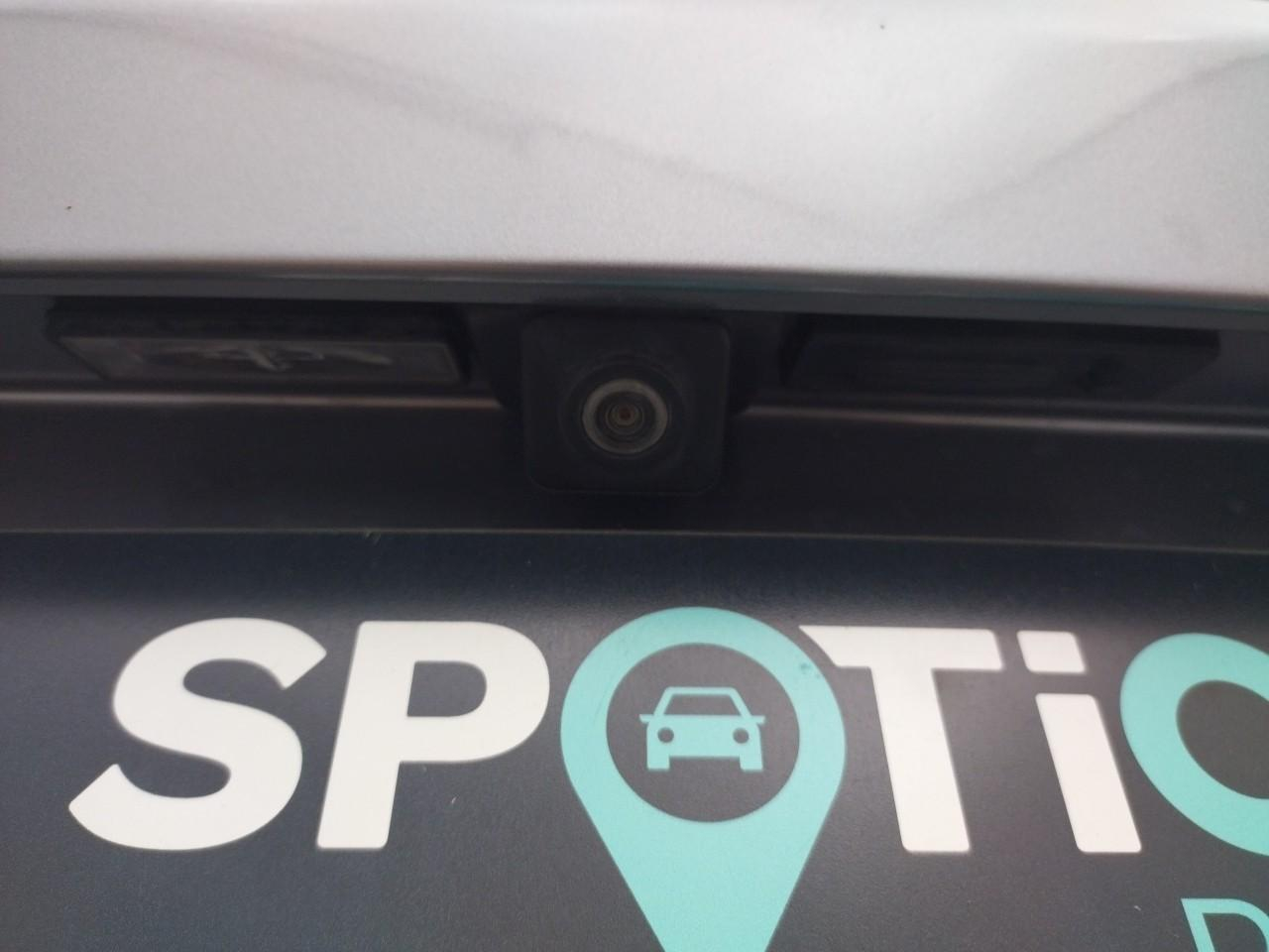 Peugeot 3008 hybrid 225 e-eat8 allure pack — photo 25