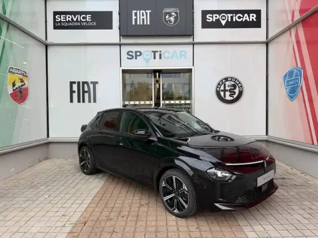 Lancia Ypsilon elettrica 156ch 54kwh lx 4cv (certinergy 6000? déduit) — photo 3