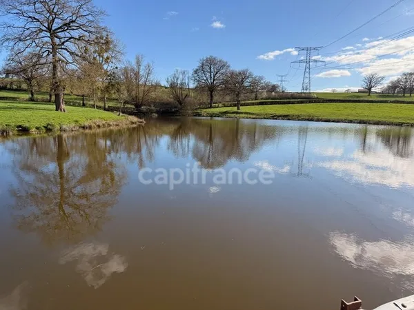 Etang avec terrain à vendre SAINT LAURENT D'ANDENAY (71)