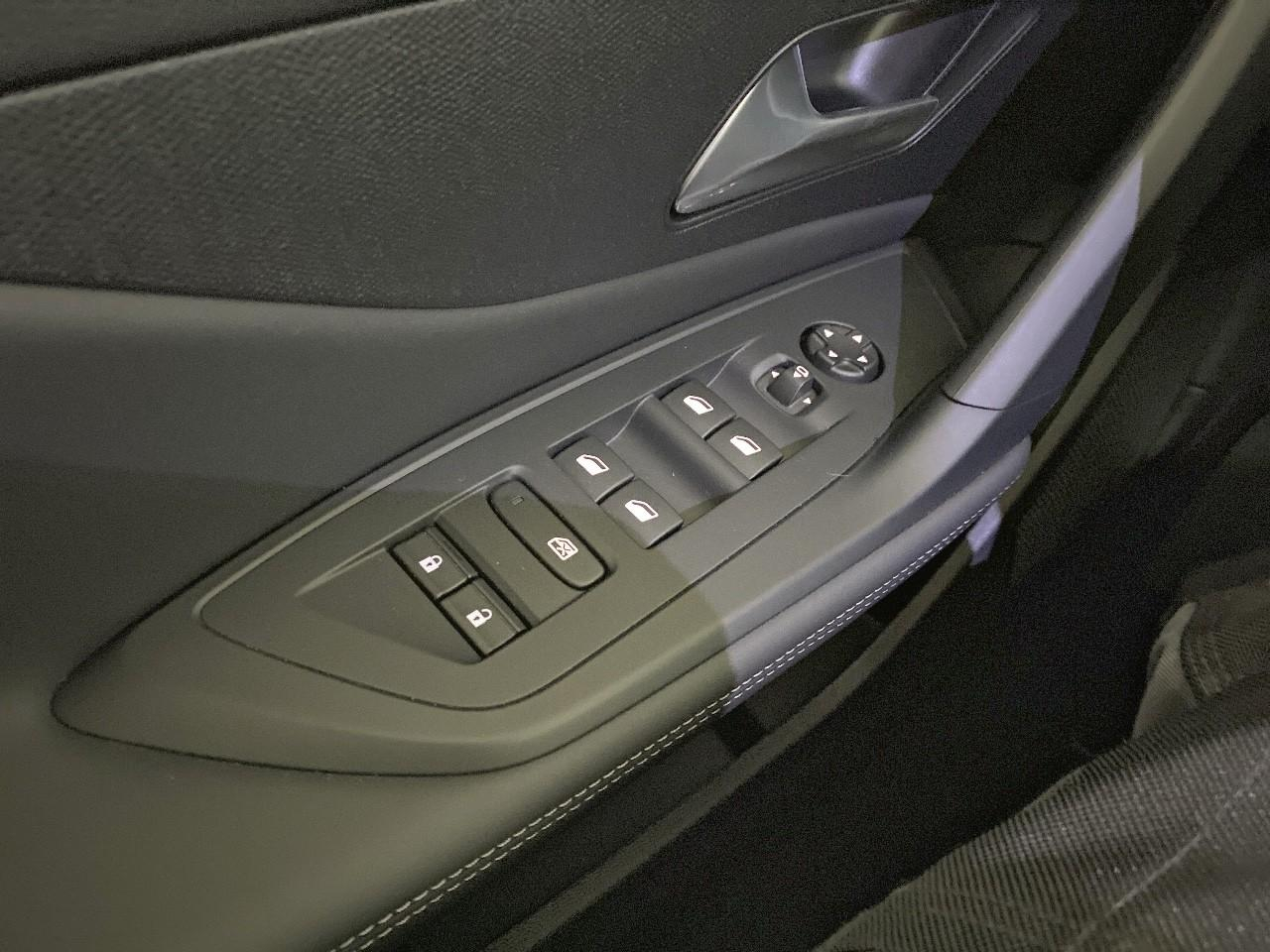 Peugeot 308 sw hybrid 145 e-dcs6 allure — photo 20