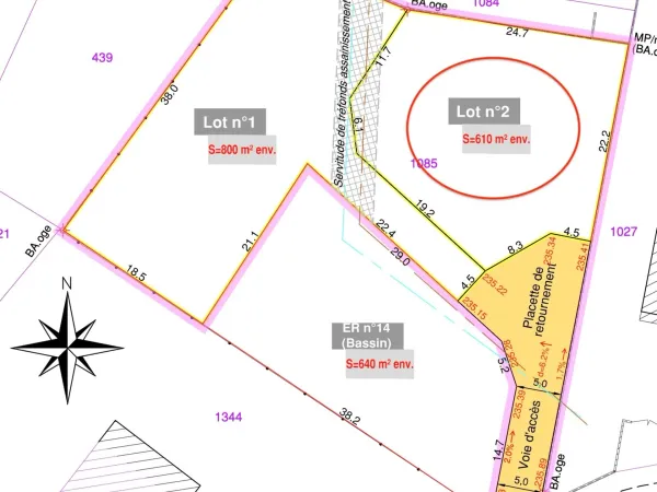 Terrain 613 m²