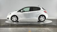 Peugeot 208 1.6 BlueHDi 75ch Style 5p — photo 7