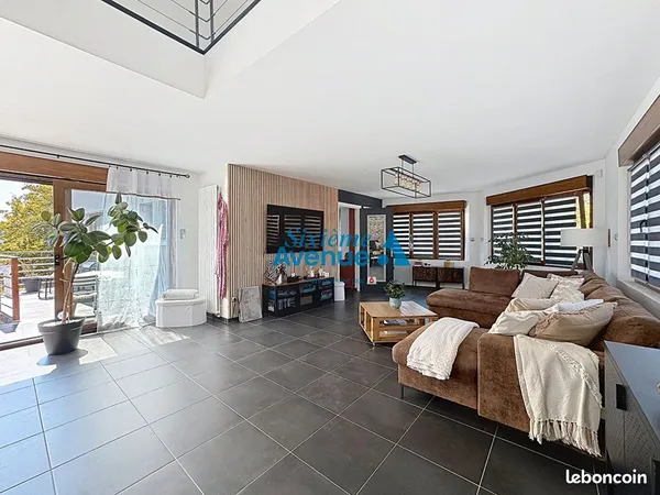 Maison 5 pièces 135 m²