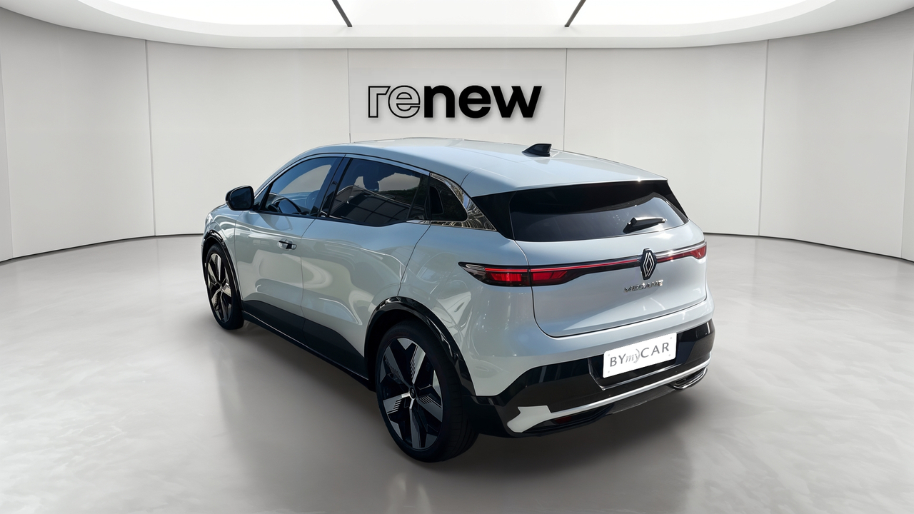 Renault Megane E-Tech EV60 220 ch optimum charge — photo 3