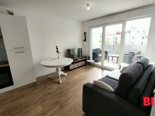 MORDELLES CENTRE - LOCATION TYPE 2 - Balcon et Parking couvert