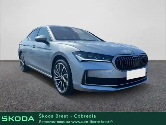 Skoda Superb 2.0 tdi scr 150ch laurin &amp; klement dsg7 — photo 18