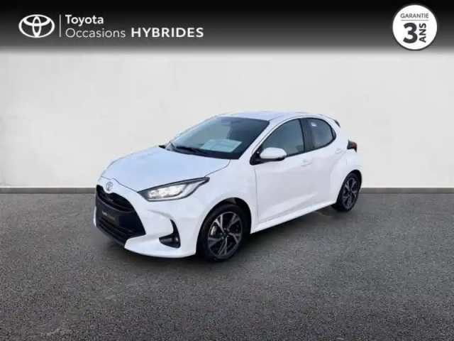 Toyota Yaris 116h design 5p my25