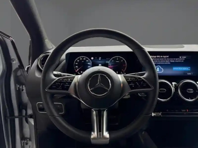 Mercedes Classe B 200 d progressive line — photo 36
