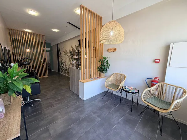 Fonds de commerce 2 pièces 45 m²