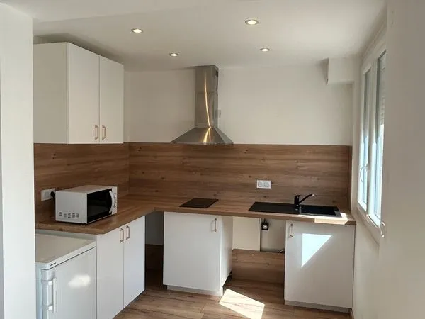 T2 Meublé renové centre thuir