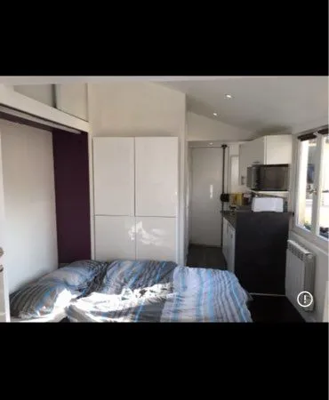 Studio meublé 20 m2 lumineux sur cours calme - temple
