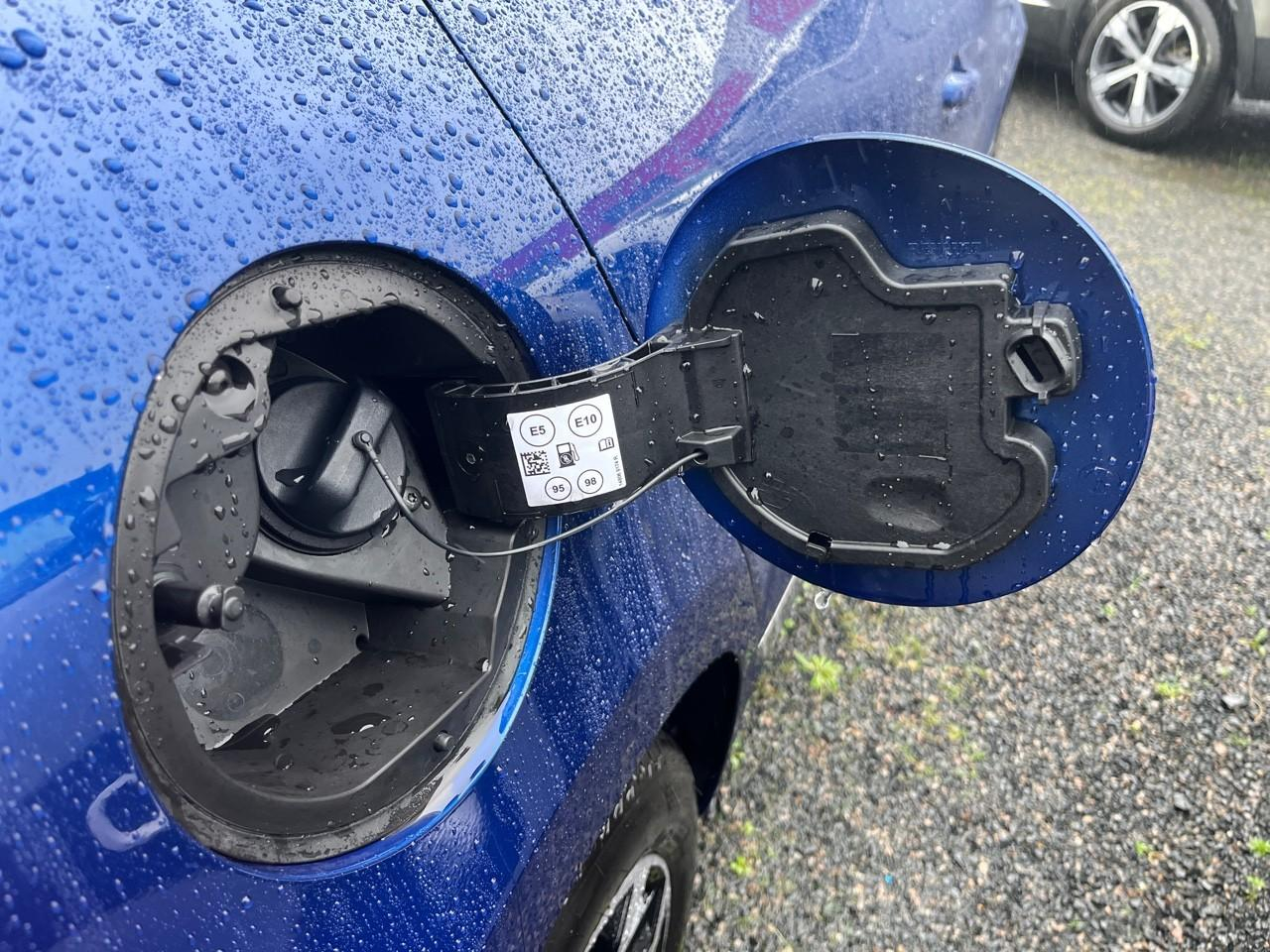 Renault Clio tce 90 ch gsr2 techno — photo 16