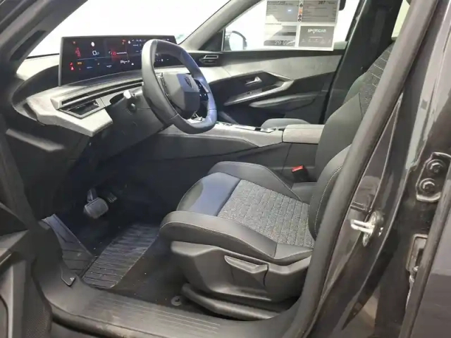 Peugeot 3008 hybrid 145 e-dcs6 — photo 13